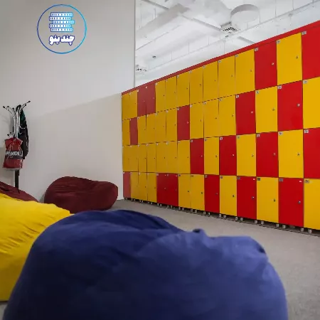 لاکرم روم در فضای کار اشتراکی کوآپ